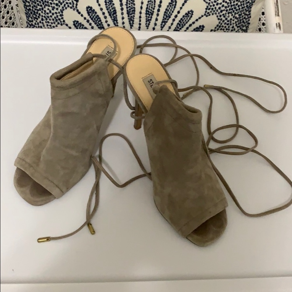 Steve Madden Lace Up Heels